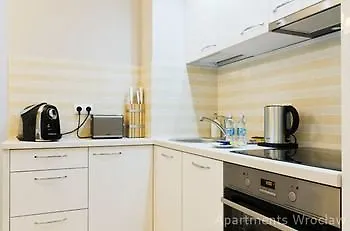 - D&c Apartament 4*