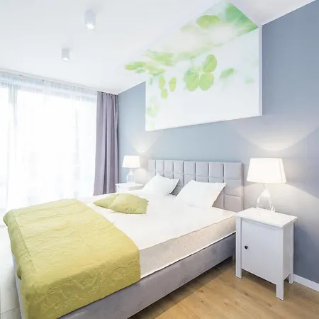 - D&c Apartament 4*